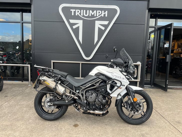 Triumph TIGER 800 XRX LOW