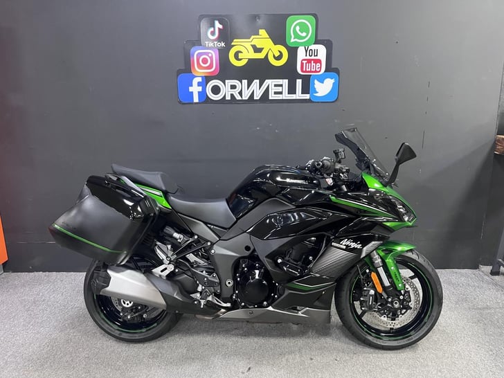 Kawasaki ZX 1002 KPFAN 