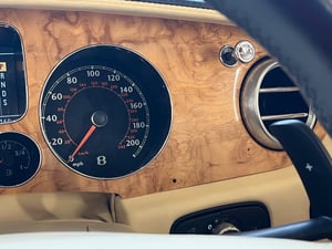 Used Bentley CONTINENTAL CONTINENTAL 6.0 W12 GTC AUTO 4WD EURO 4 2DR for sale in Chesterfield | Image 3