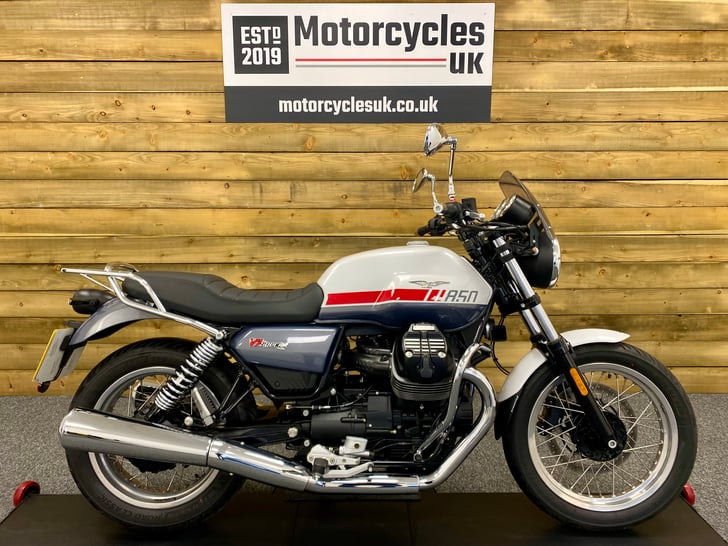 Moto Guzzi V7 SPECIAL 850