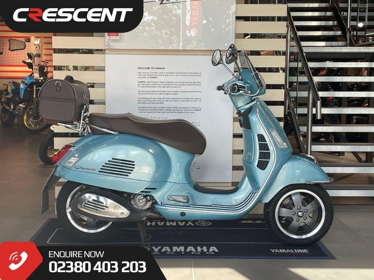 Piaggio VESPA GTS 300 SUPER ABS 