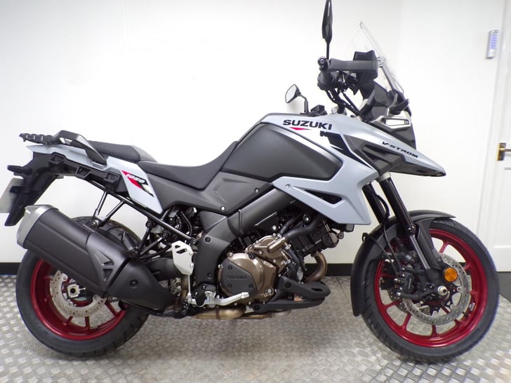 SUZUKI DL1050RR 