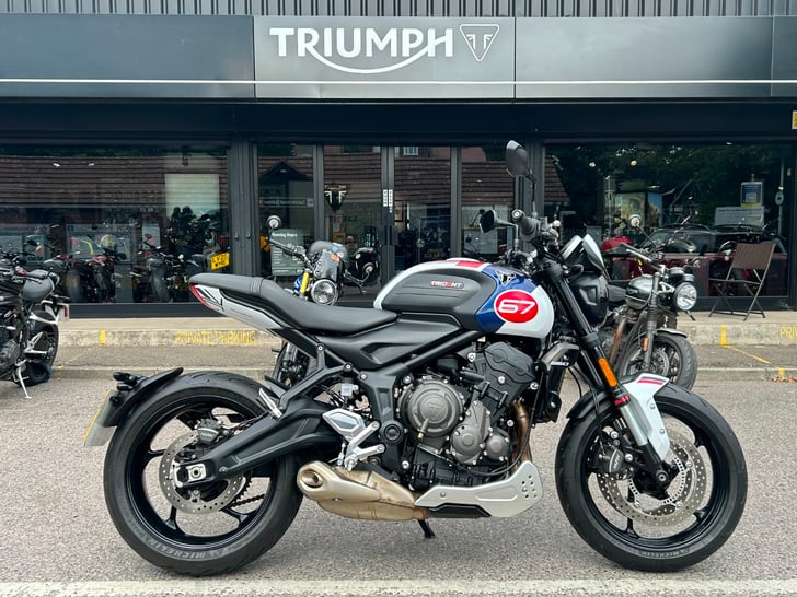 Triumph TRIDENT 660 TRIPLE TRIBUTE EDITION