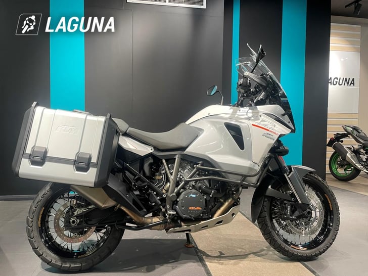 KTM 1290 SUPERADVENTURE T PANNIERS 