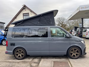 Used Volkswagen TRANSPORTER TRANSPORTER for sale in Preston | Image 2