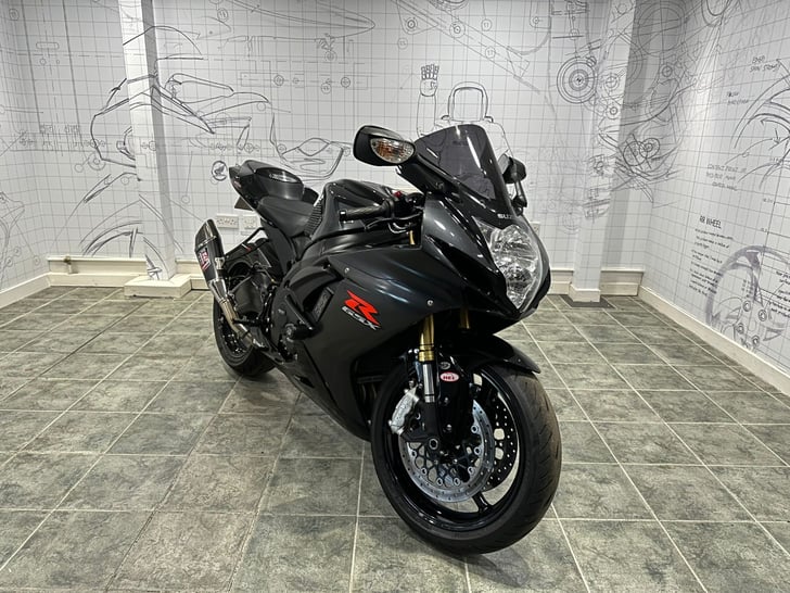 Suzuki GSX-R750