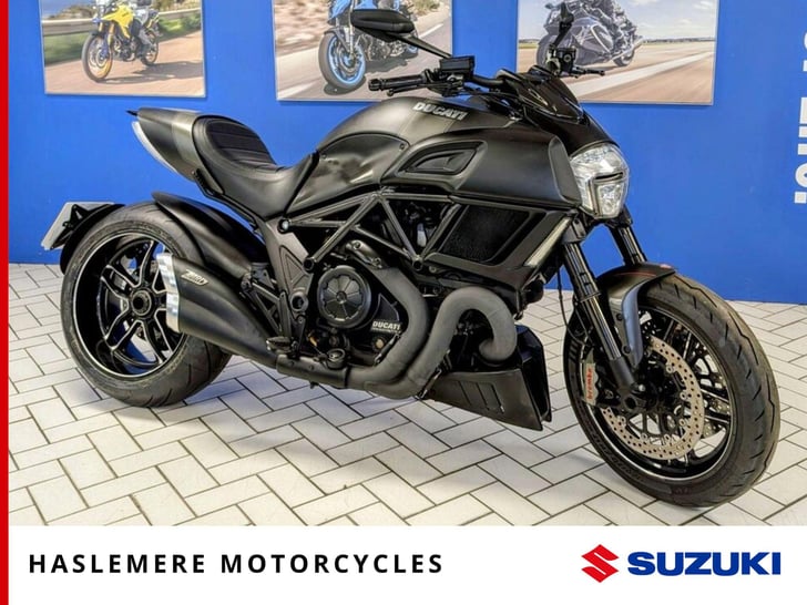 Ducati DIAVEL 1198 CARBON