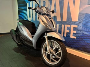 New Piaggio MEDLEY 125 MEDLEY 125 CVT | Image 4