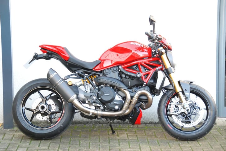 DUCATI MONSTER 1200 S