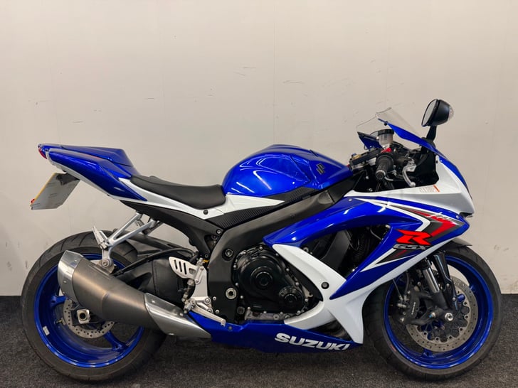 Suzuki GSX-R750