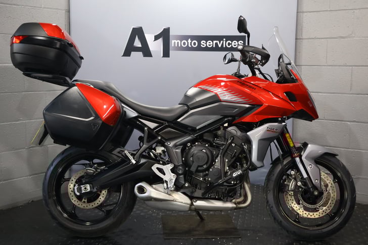 TRIUMPH TIGER SPORT 660