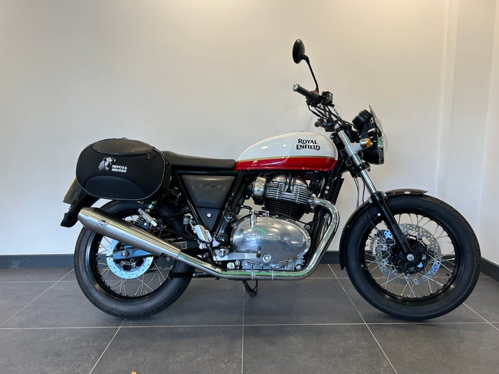 Royal Enfield INTERCEPTOR 650