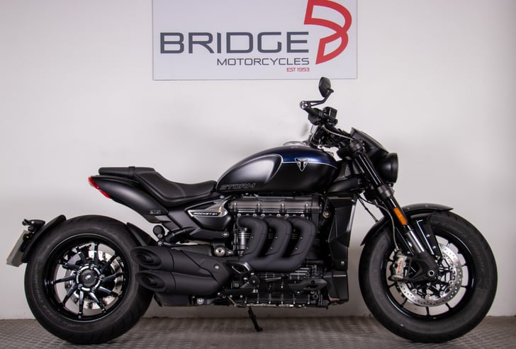 Triumph ROCKET 3 STORM R