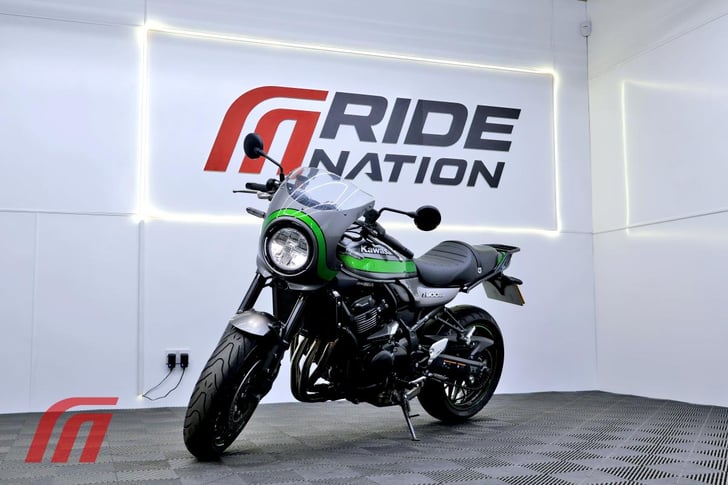 Kawasaki ZR 900 EKF CAFE 