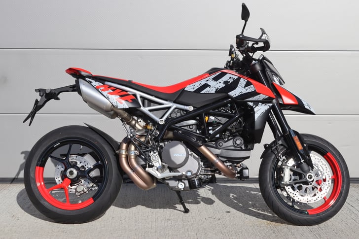 Ducati HYPERMOTARD 950 RVE