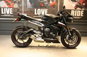 Watch video of Triumph STREET TRIPLE 765 RS STREET TRIPLE 765 RS in Watford