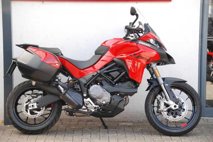 Ducati MULTISTRADA V2 S