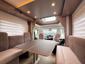 Used Burstner LYSEO HARMONY LYSEO HARMONY for sale in Wythall | Image 2