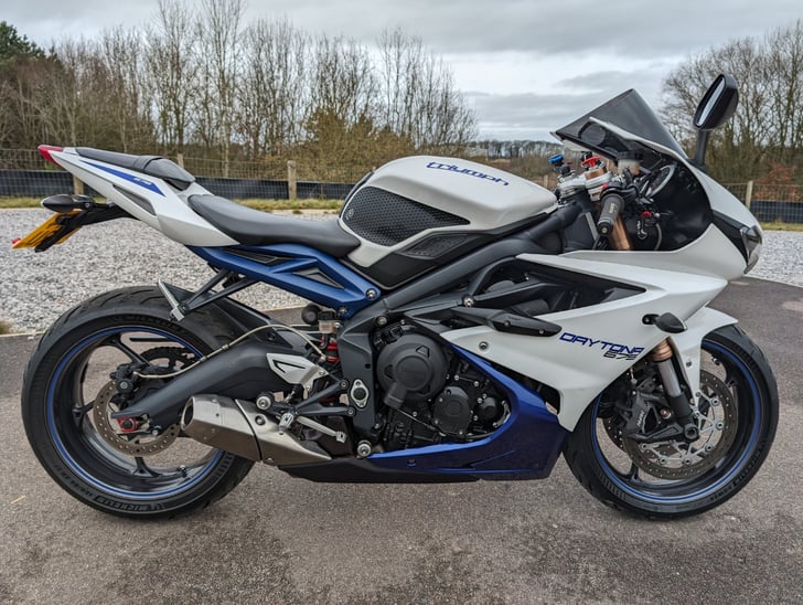 Triumph daytona 675 store for sale near me