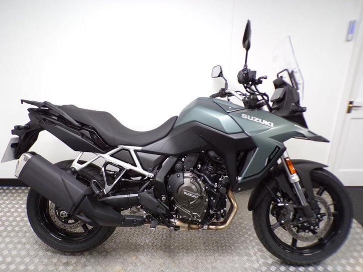 SUZUKI DL 800 RE 