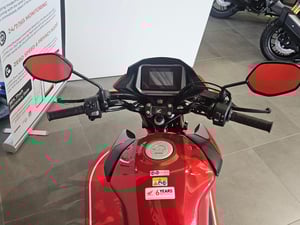 Used Honda CB125F CB125F for sale in Newcastle-under-Lyme | Image 2