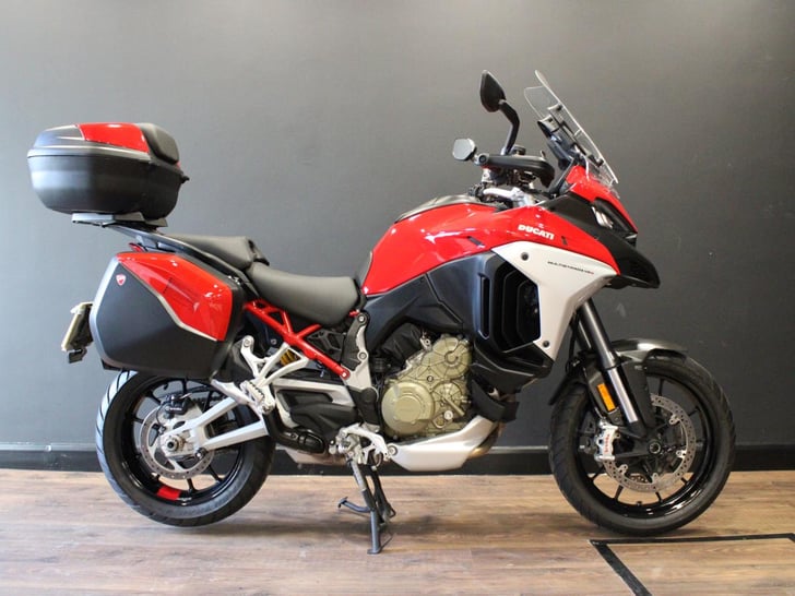 Ducati MULTISTRADA V4 S FULL