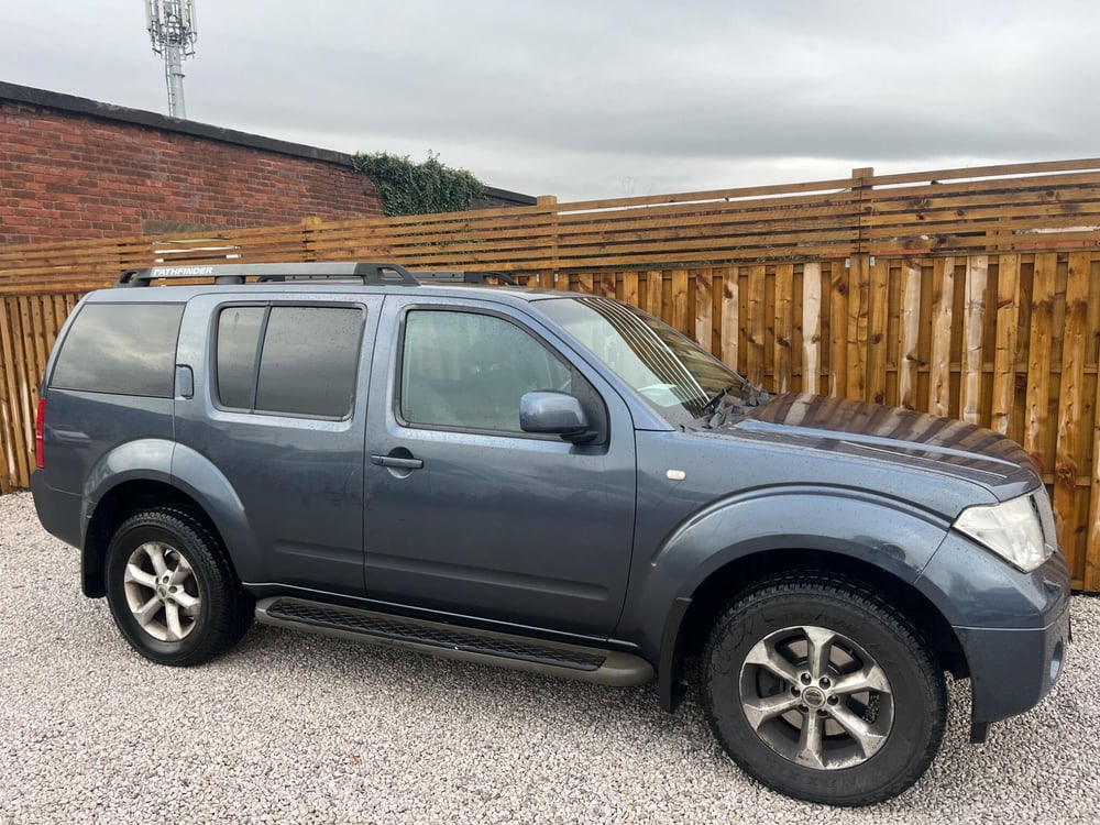 Used Nissan PATHFINDER PATHFINDER 2.5 DCI AVENTURA 5DR for sale in Chesterfield