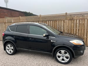 Used Ford KUGA KUGA 2.0 TDCI ZETEC AWD EURO 4 5DR for sale in Chesterfield | Image 2