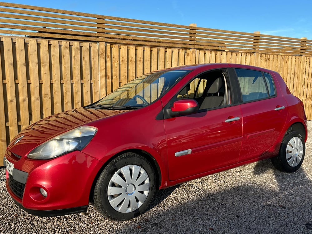 Used Renault CLIO CLIO 1.5 DCI EXPRESSION EURO 5 5DR for sale in Chesterfield