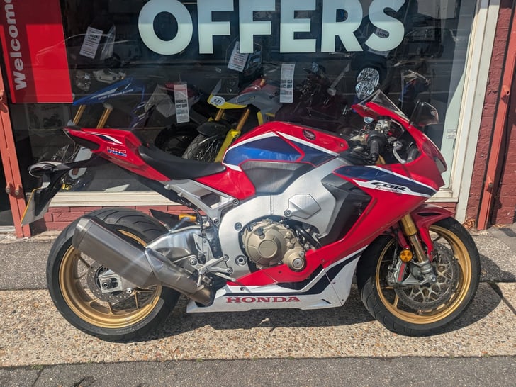 Honda CBR1000RR FIREBLADE SP