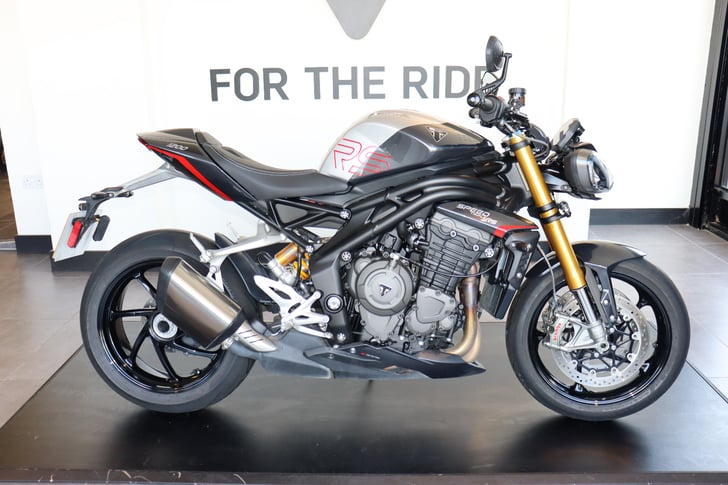 Triumph SPEED TRIPLE 1200 RS
