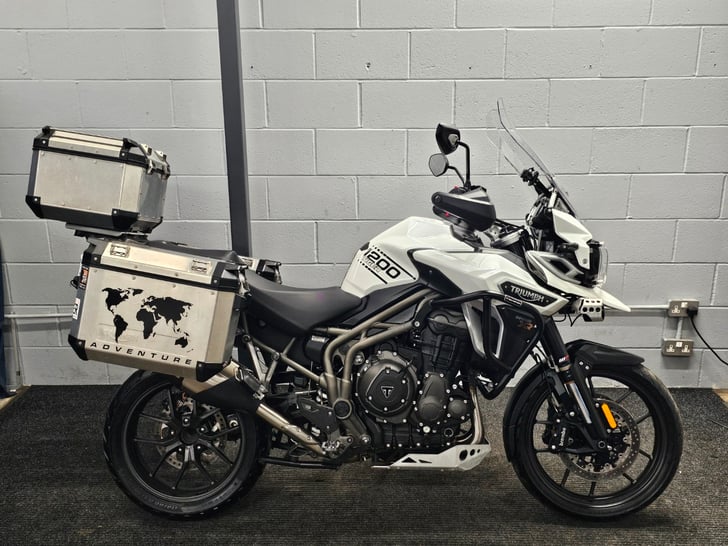 Triumph TIGER EXPLORER XRX