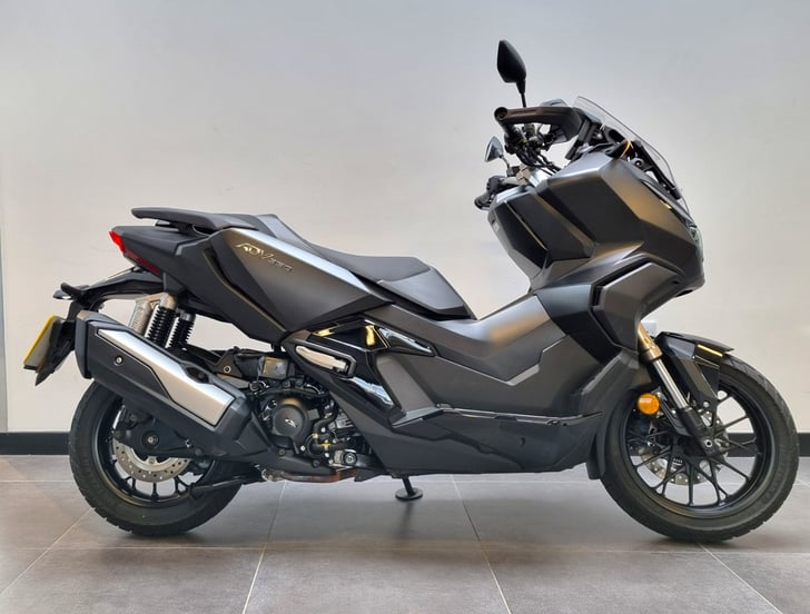 Honda ADV 350