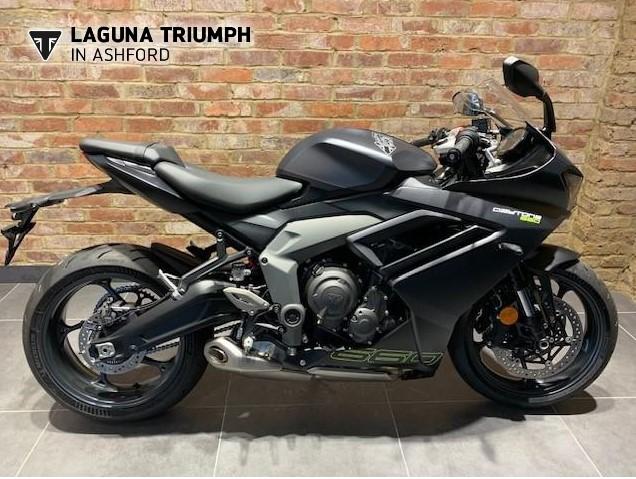 Triumph DAYTONA 660