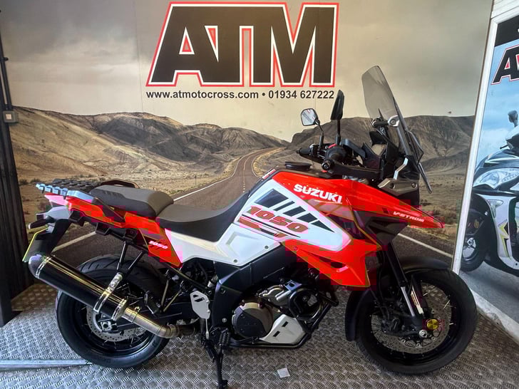 Suzuki V-STROM 1050XT TOUR