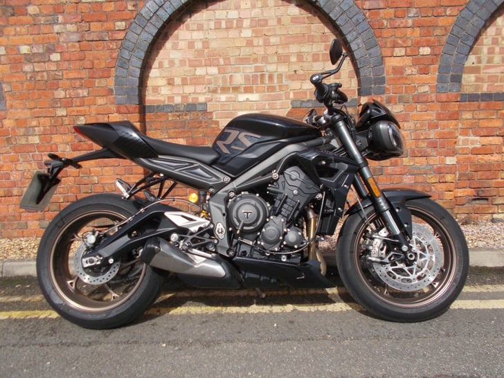 Triumph STREET TRIPLE 765 RS