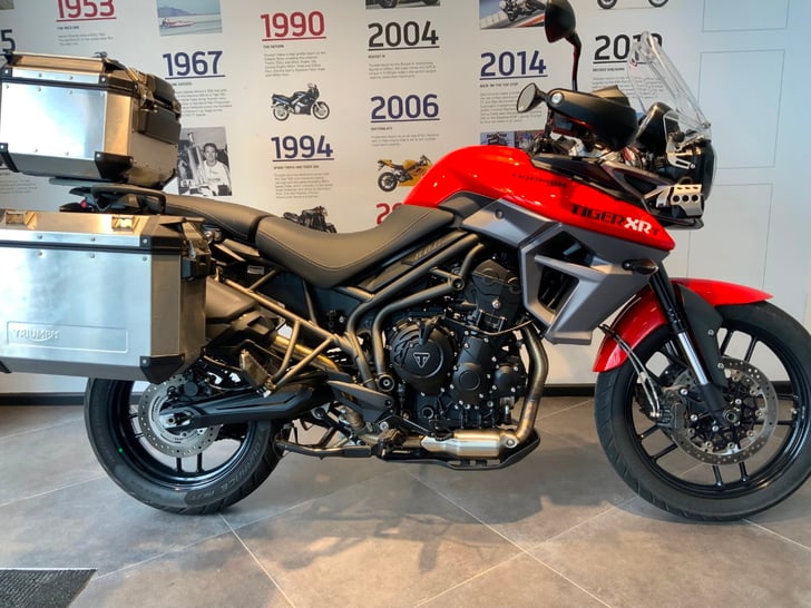 Triumph TIGER 800 XRT