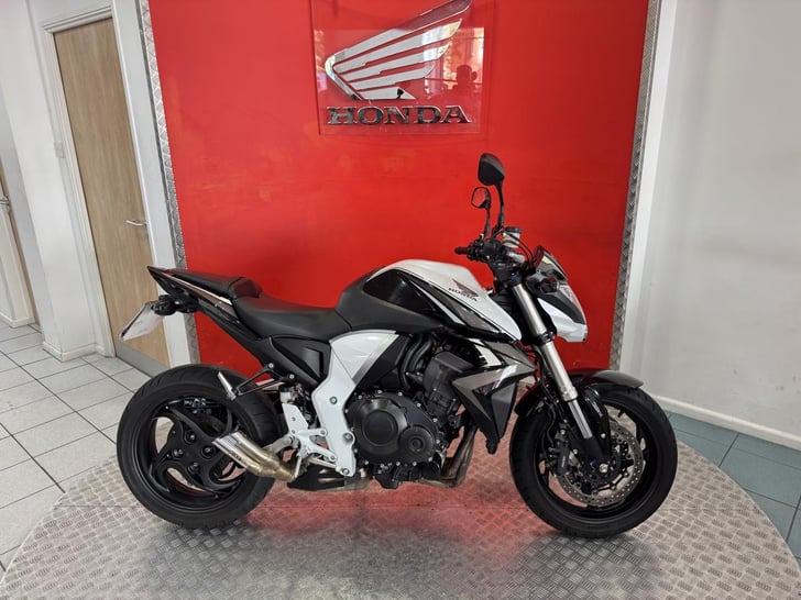 Honda CB1000R