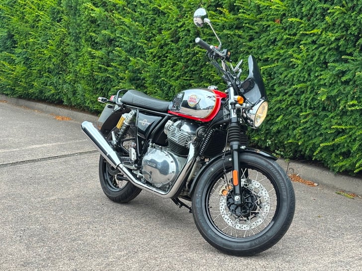 Royal Enfield INTERCEPTOR 650 TWIN CHROME