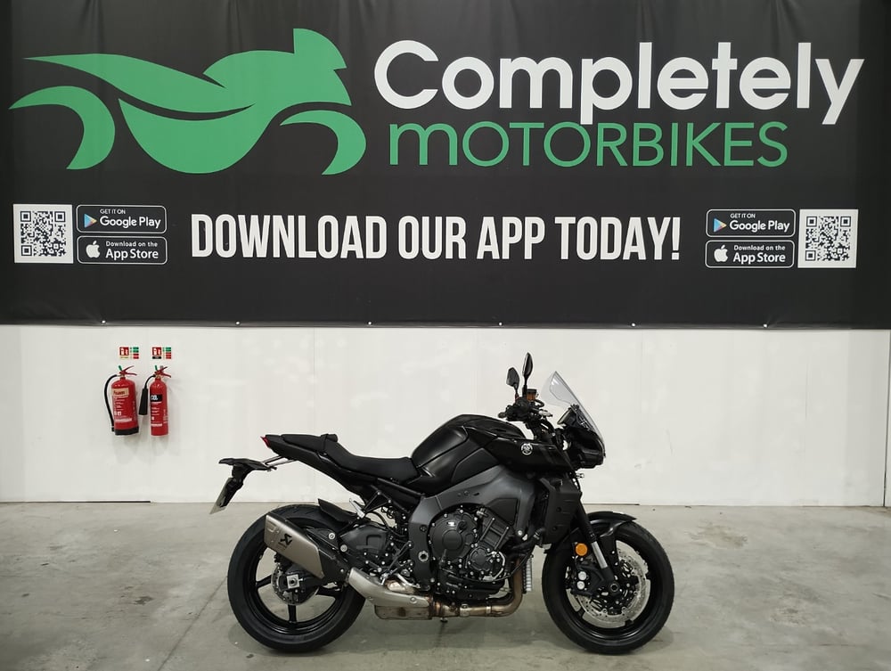 Used Yamaha MT-10 MT-10 for sale in Hinckley