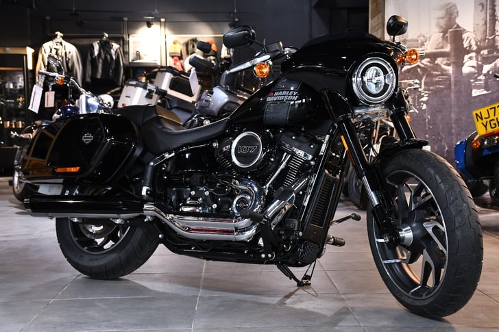 Harley-Davidson SOFTAIL FLSB SPORT GLIDE