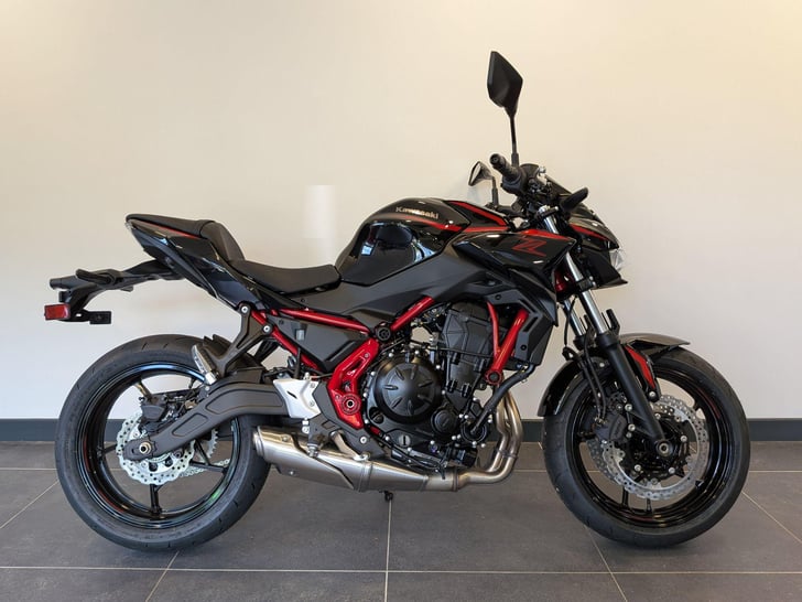 Kawasaki Z650 650 SUPERNAKED