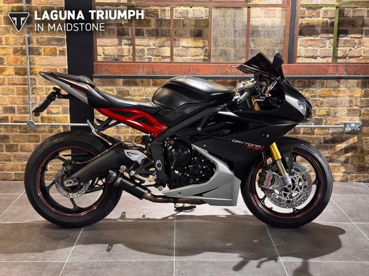 TRIUMPH DAYTONA 675 R ABS 