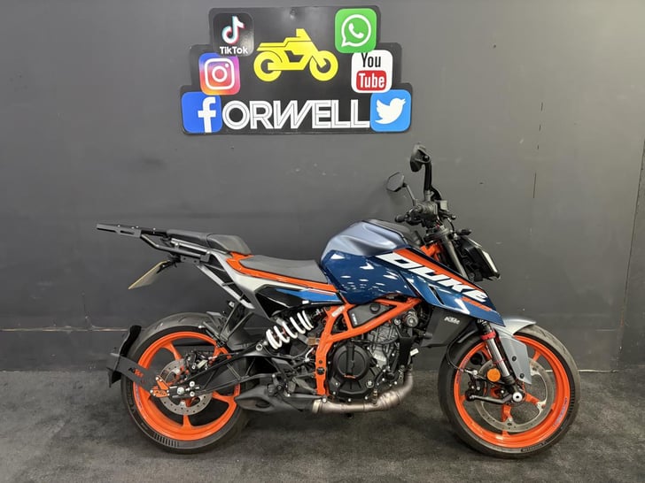 KTM 390 DUKE 24 