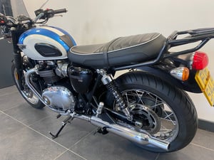 Used Triumph BONNEVILLE T120 BONNEVILLE T120 1200 for sale in Newcastle | Image 2