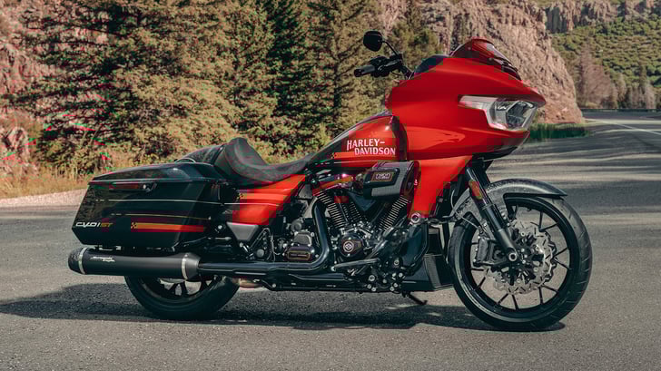 Harley-Davidson FLTRXST ROAD GLIDE ST 