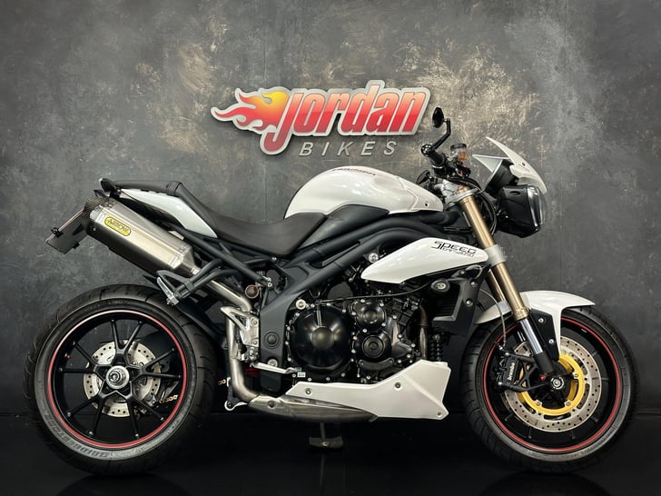 Triumph SPEED TRIPLE 1050 ABS