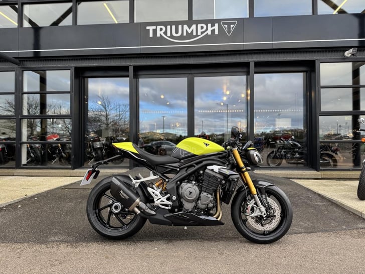 Triumph TRIPLE RX 