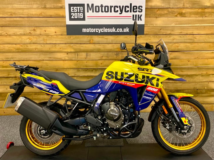 Suzuki V-STROM 800DE