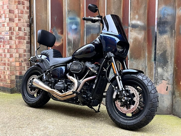 Harley-Davidson SOFTAIL 1868 FXFBS FAT BOB 114